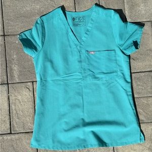 Figs - Catarina One Pocket Scrub top